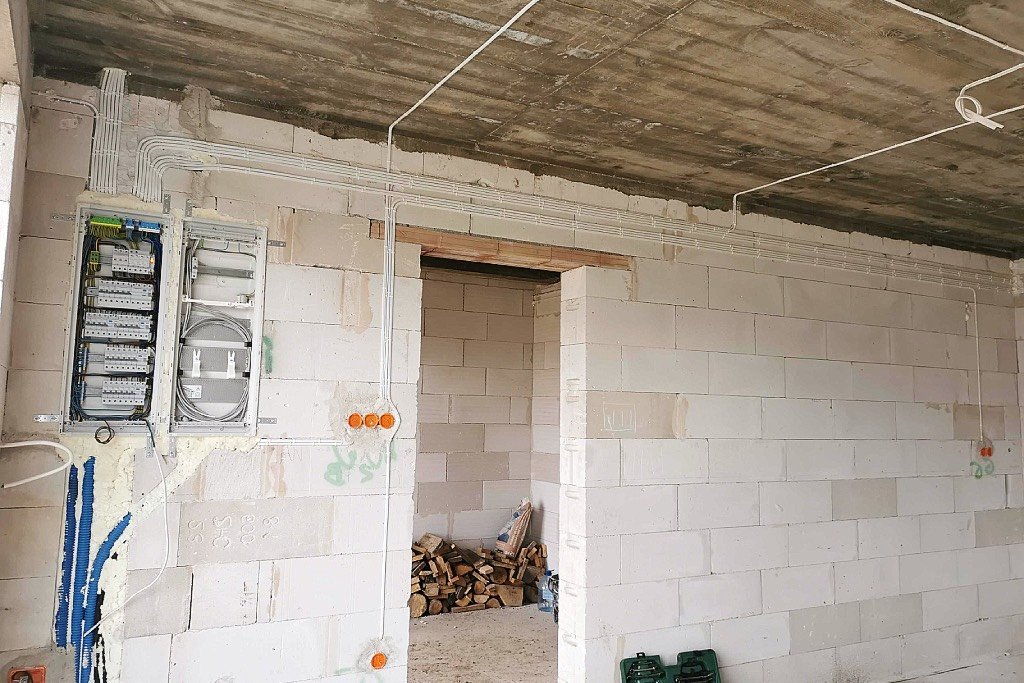 Elektryk Złotoryja – montaż gniazdek i oświetlenia